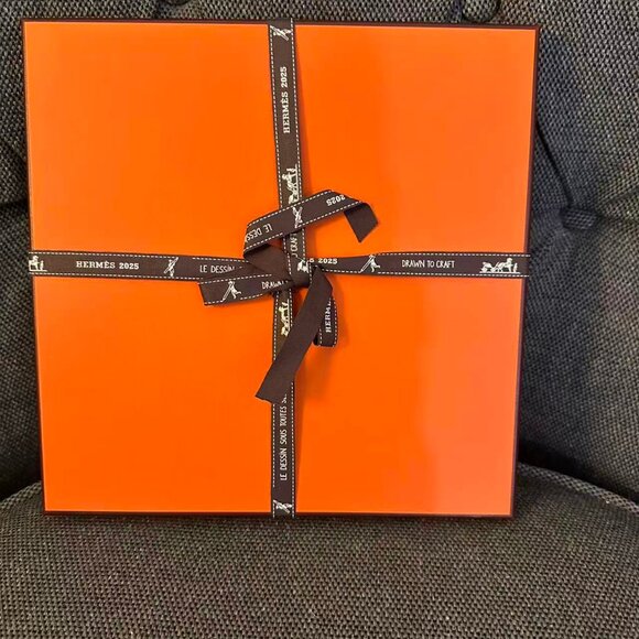 Hermès Brides de Gala Scarf in Multi Color NIB - Picture 4 of 5